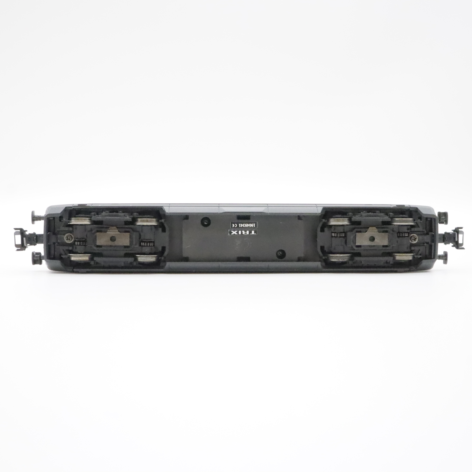 Trix 22413 (6) Trix 22413 SBB Re 460 100 Jahre Knie mit Sound – Bild 6