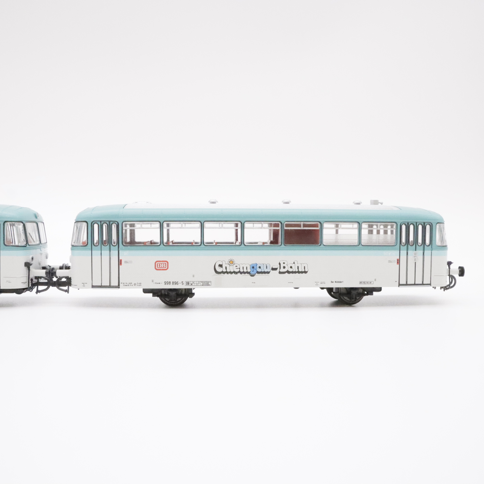 Roco 43040 (3) Roco 43040 DB Schienenbus VT 98 – Bild 3