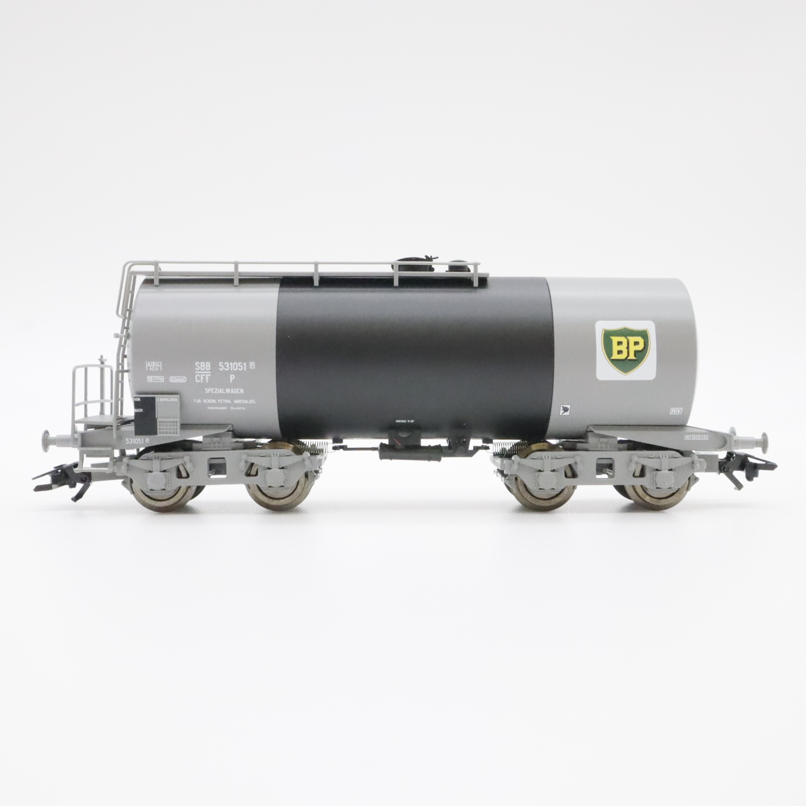 Roco 76824 (2) Roco 76824 SBB Kesselwagen "BP" – Bild 2