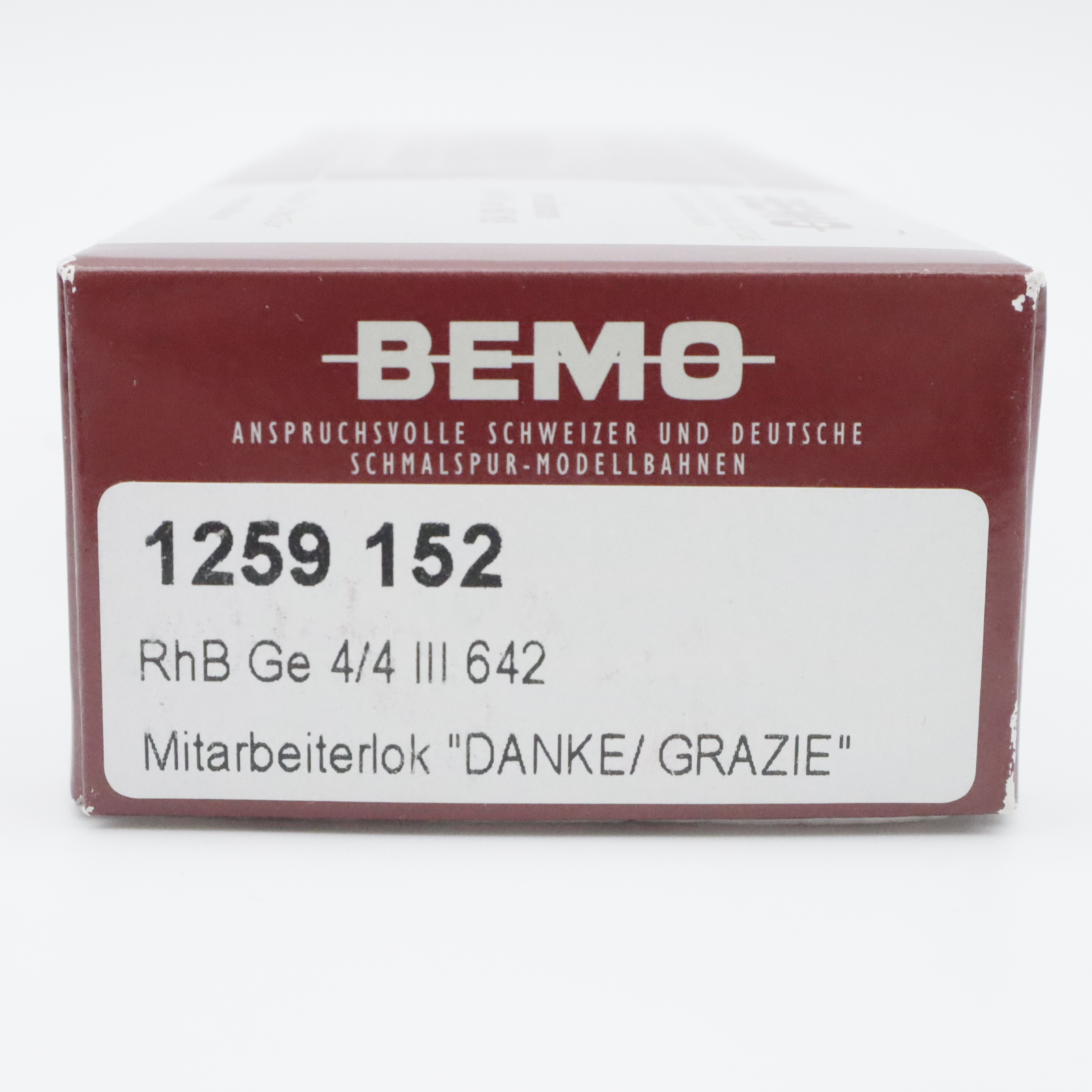 Bemo 1259 152 (9) Bemo 1259 152 RhB Ge 4/4 III "Danke/Grazie" – Bild 9