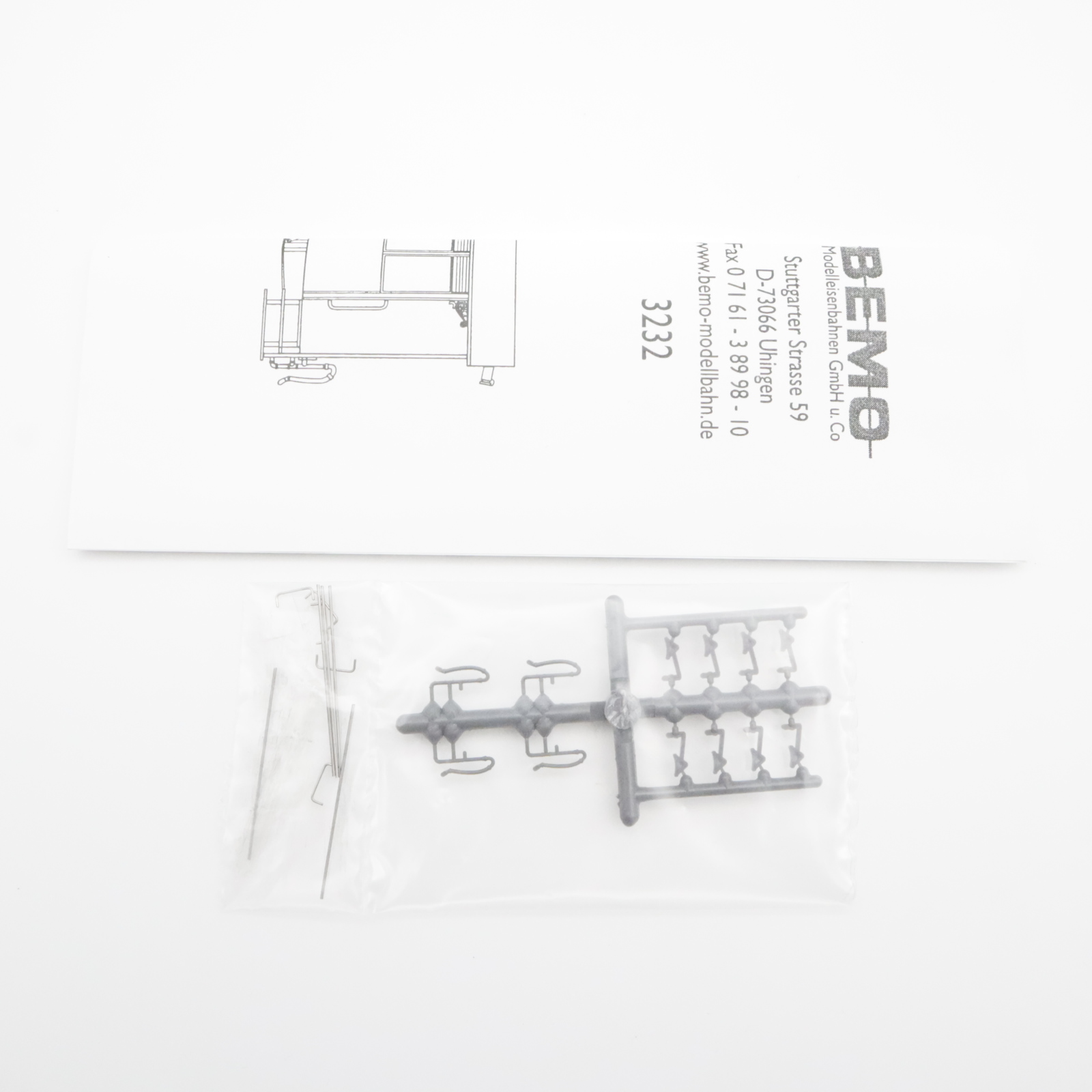 Bemo 3232 142 (6) Bemo 3232 142 RhB A 1102 Personenwagen – Bild 6