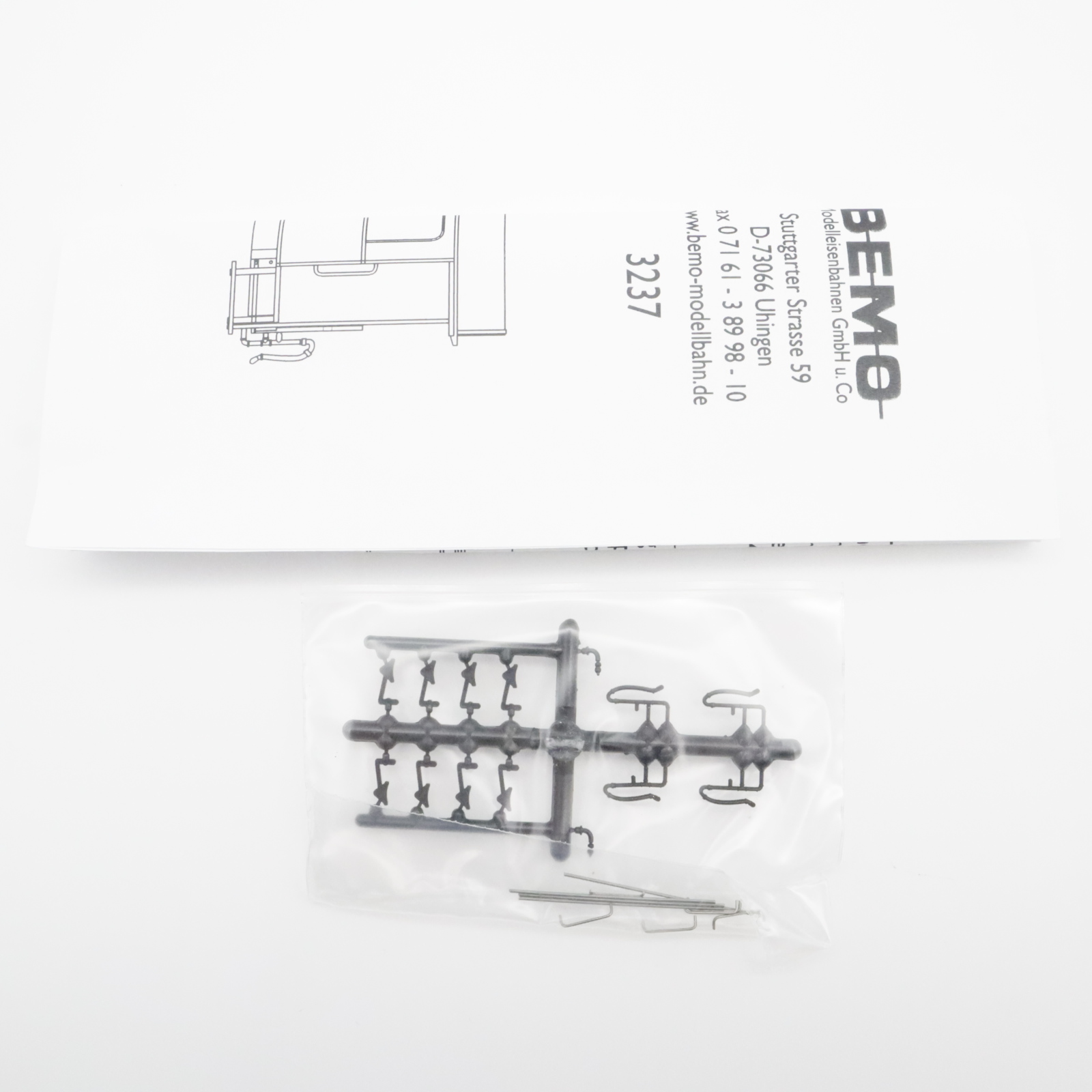 Bemo 3237 282 (6) Bemo 3237 282 DFB BD 2502 mit Gepäckabteil – Bild 6