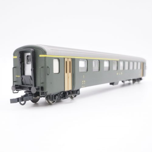 BLS Wagen in Spur H0