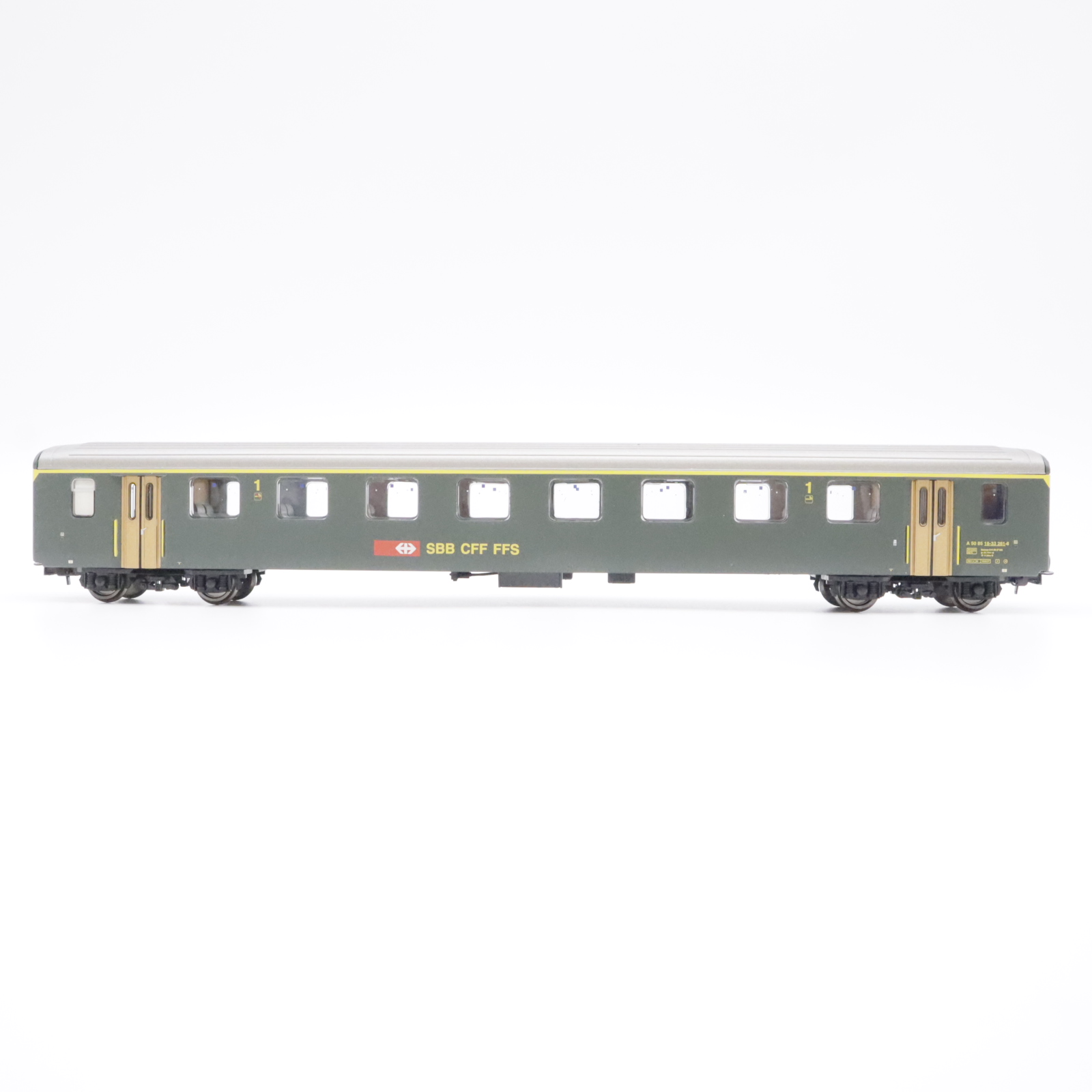 Liliput L334971 (2) Liliput L334971 SBB Personenwagen 1.Klasse – Bild 2