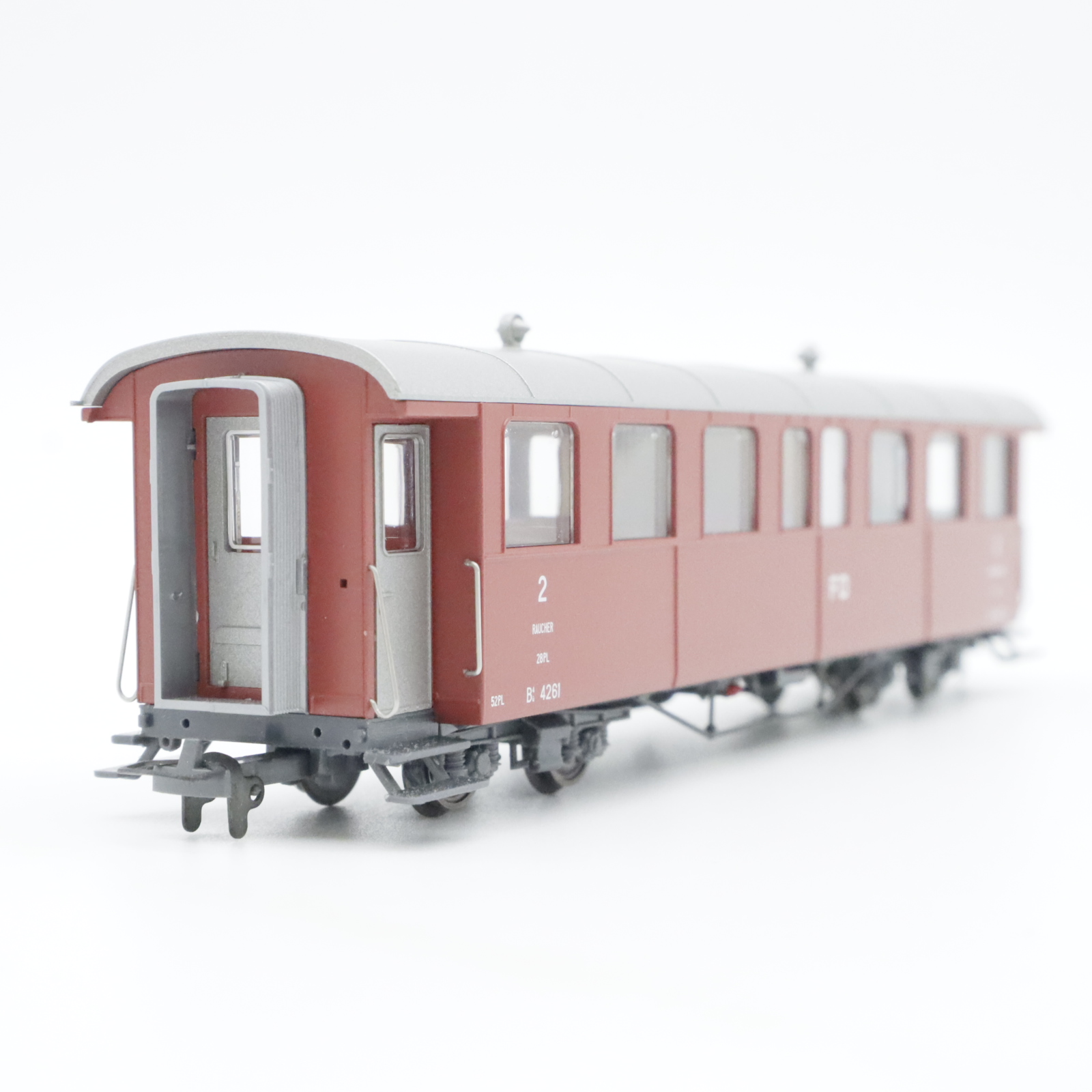 Bemo 3246 233 (1) FO Personenwagen Spur H0m