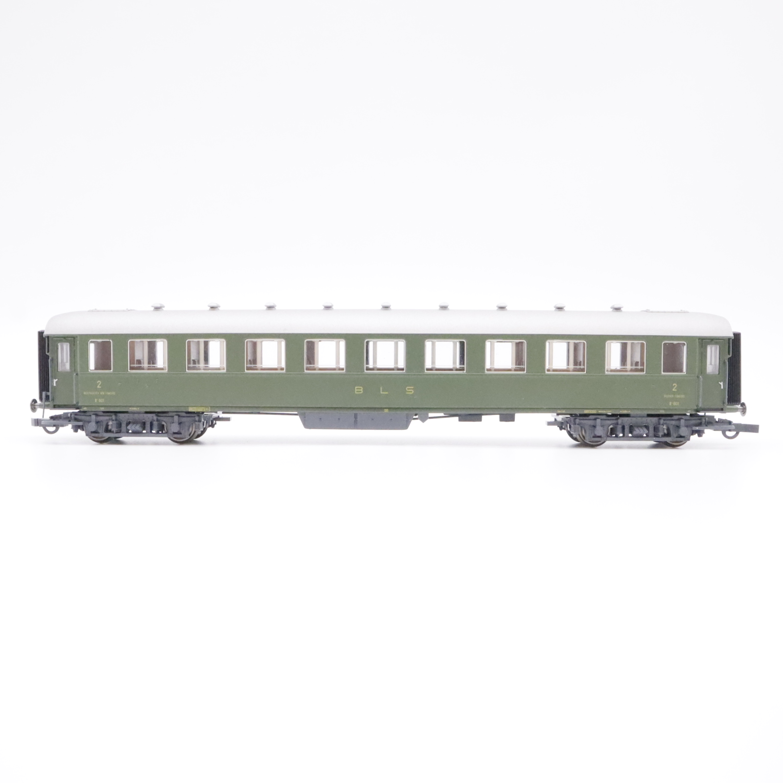 Roco 44869 (2) Roco 44869 BLS B4 Personenwagen 2.Kl. – Bild 2