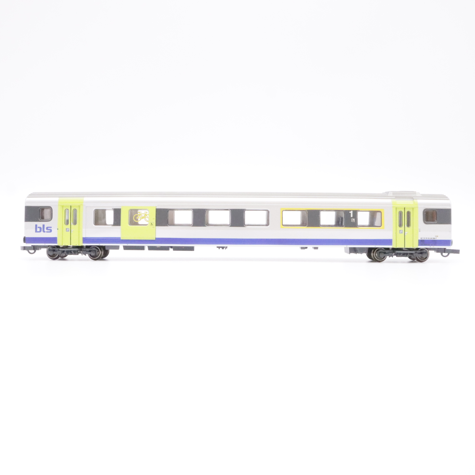 Liliput L388994 (4) Liliput L388994 BLS Personenwagen EW III AD 2.Kl. – Bild 4
