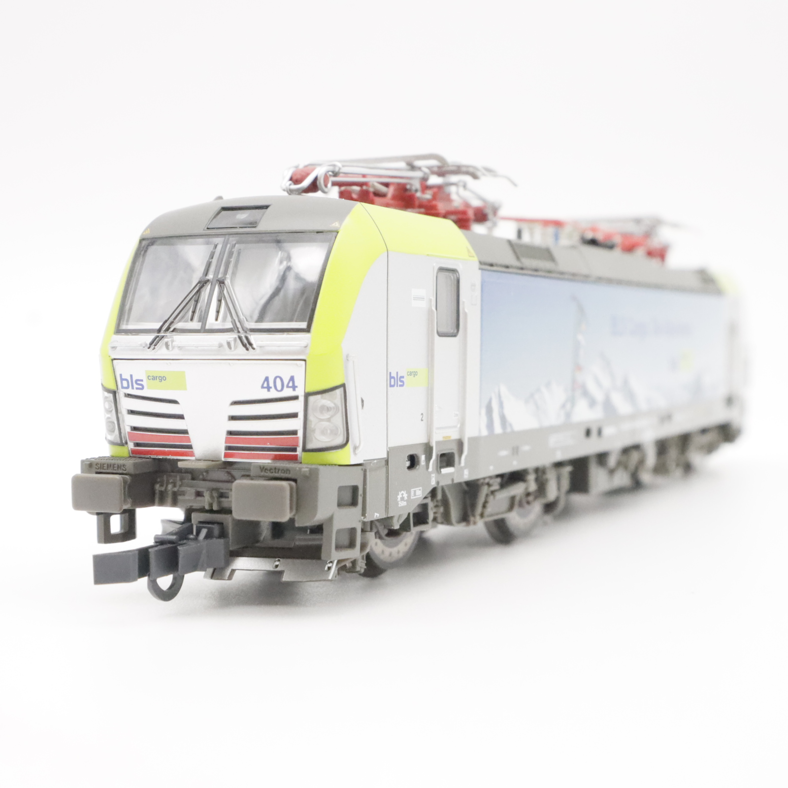 Piko 97761 (1) Lok in Spur H0