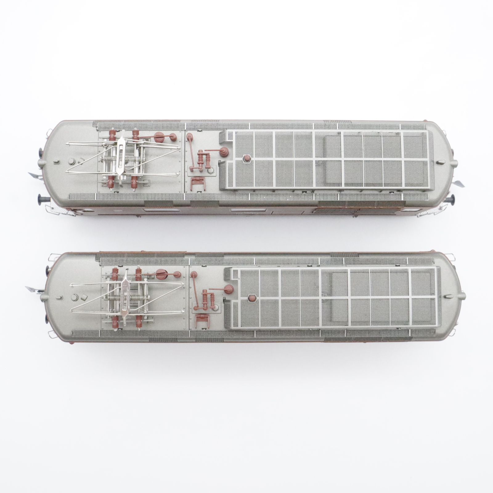 Rivarossi HR2100 (8) Rivarossi HR2100 SBB Re 4/4 Doppeltraktion – Bild 8