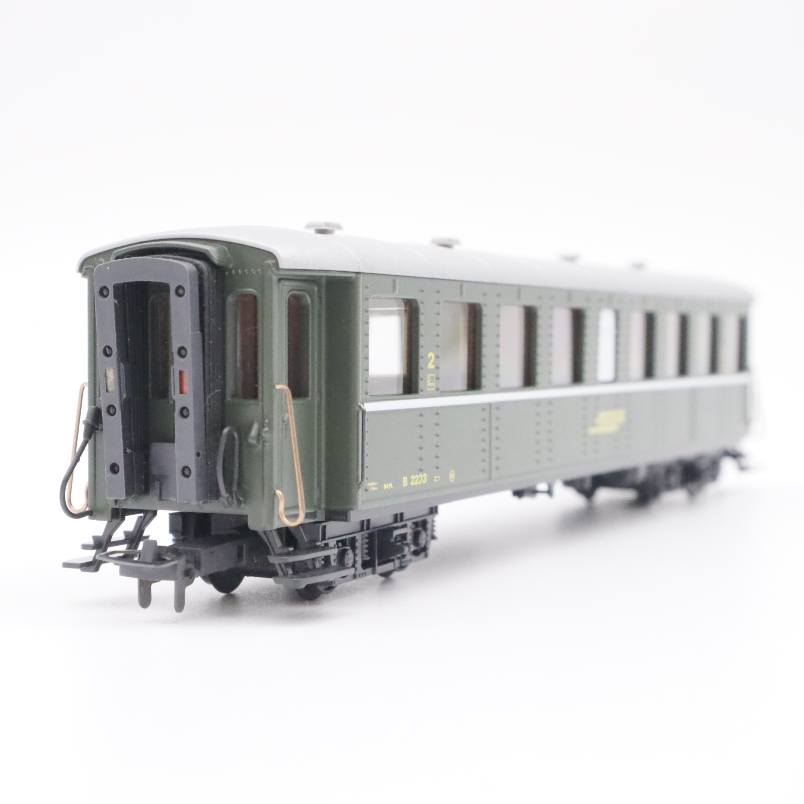 STL Models 2202-3 (1) Personenwagen Spur H0m