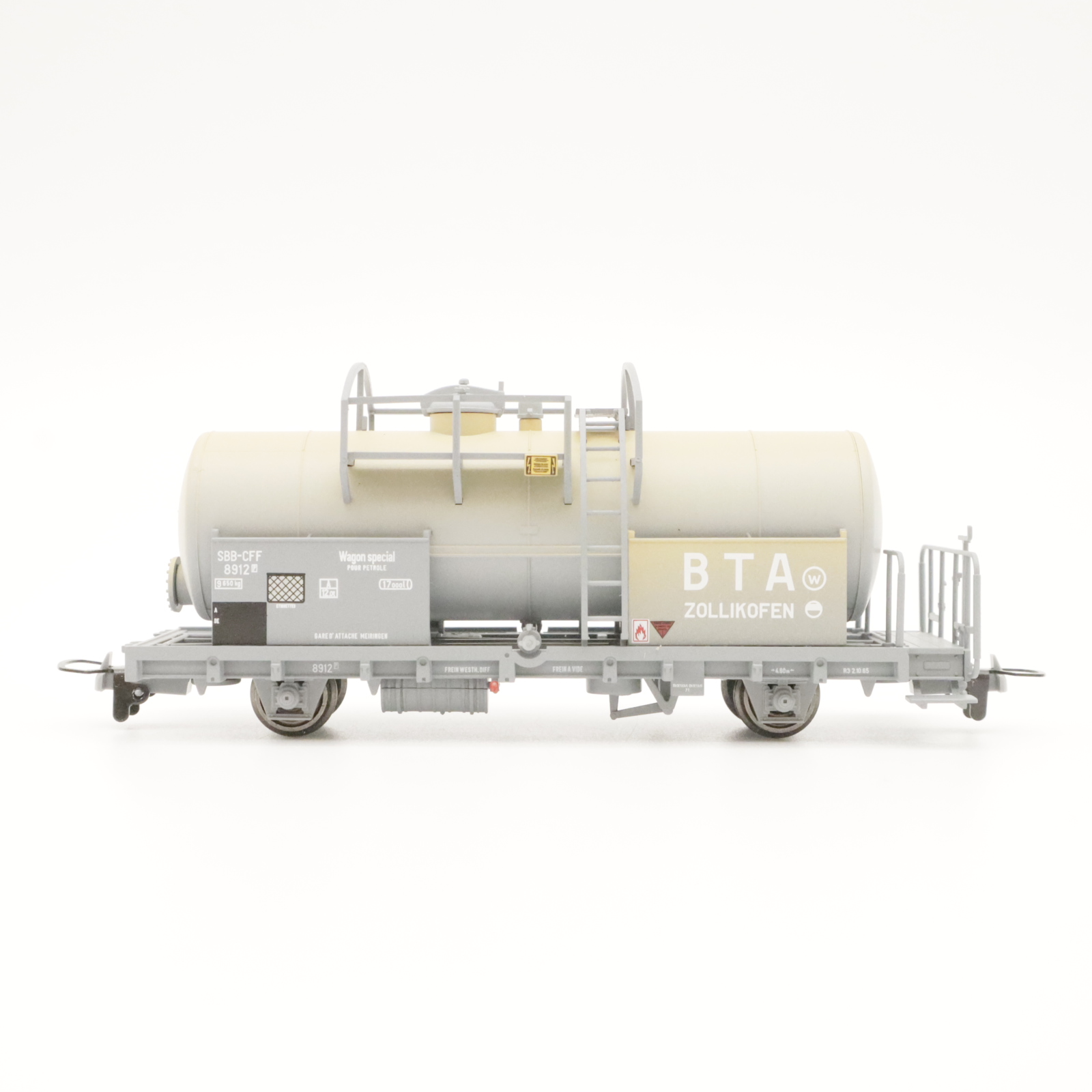 Bemo 2296 412 (4) Bemo 2296 412 SBB P 8912 Kesselwagen "BTA" – Bild 4