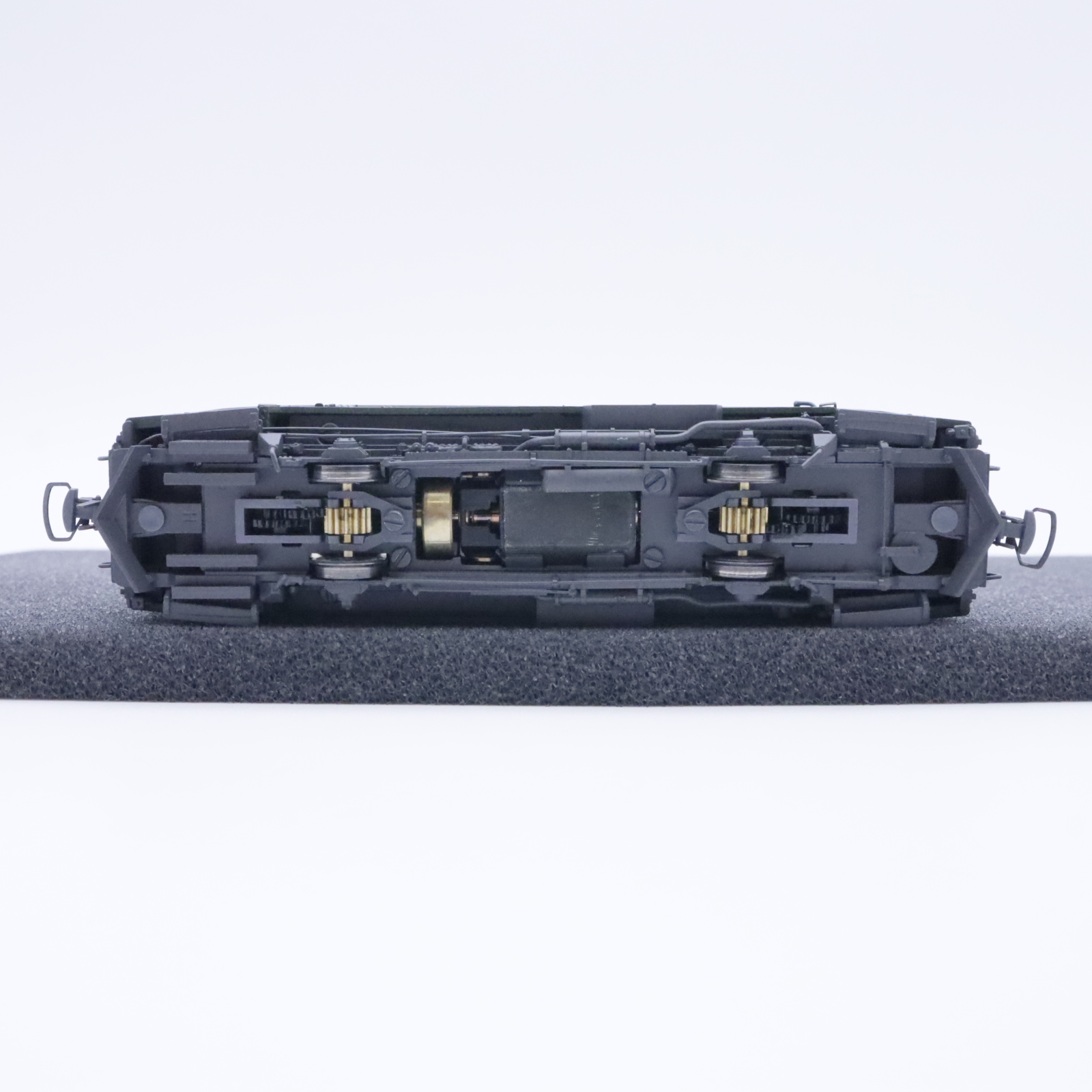 Bemo 1297 100 (6) Bemo 1297 100 RhB BFm 2/2 150 Benzintriebwagen – Bild 6