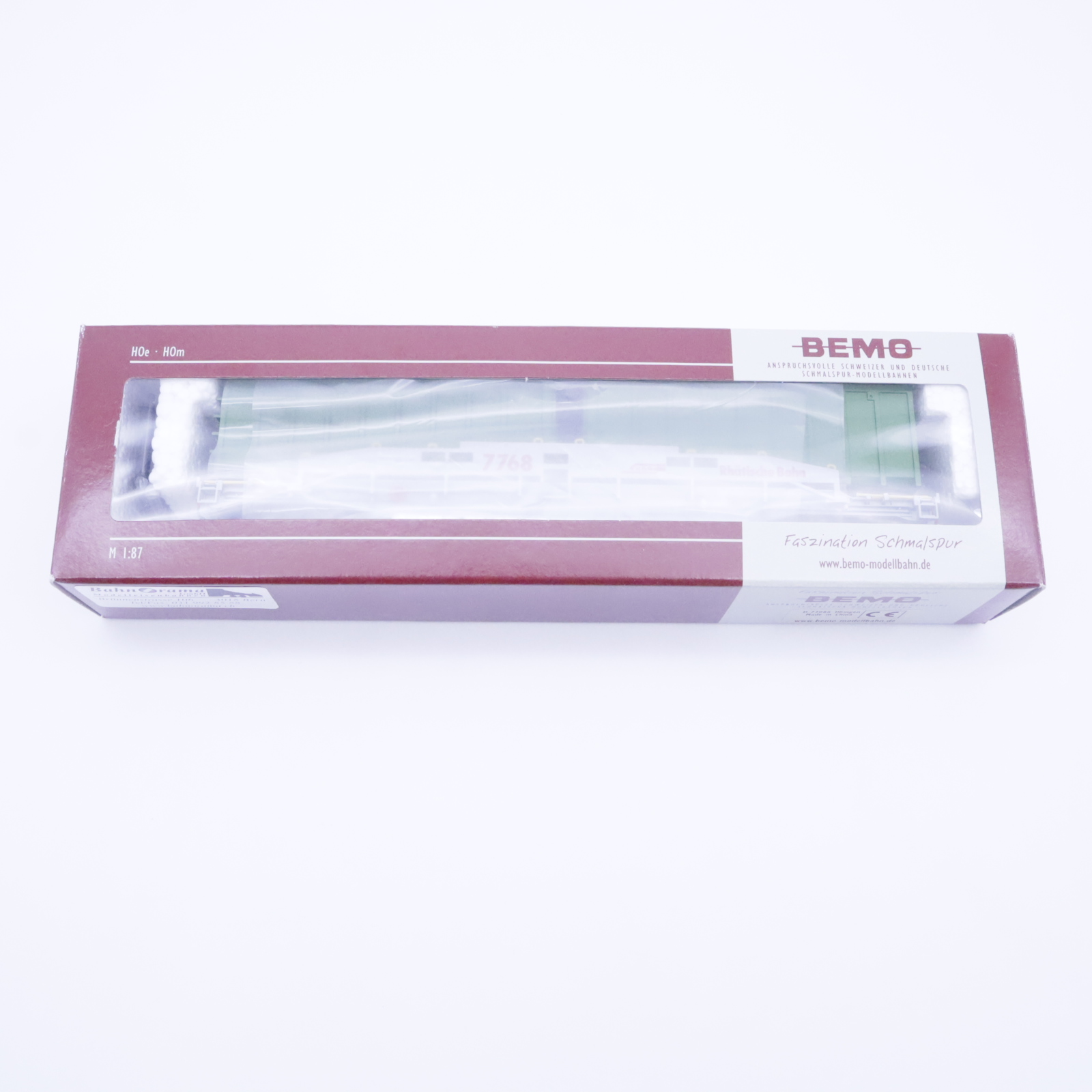 Bemo 2290 118 (8) Bemo 2290 118 RhB Transportwagen mit Altpapiermulden – Bild 8