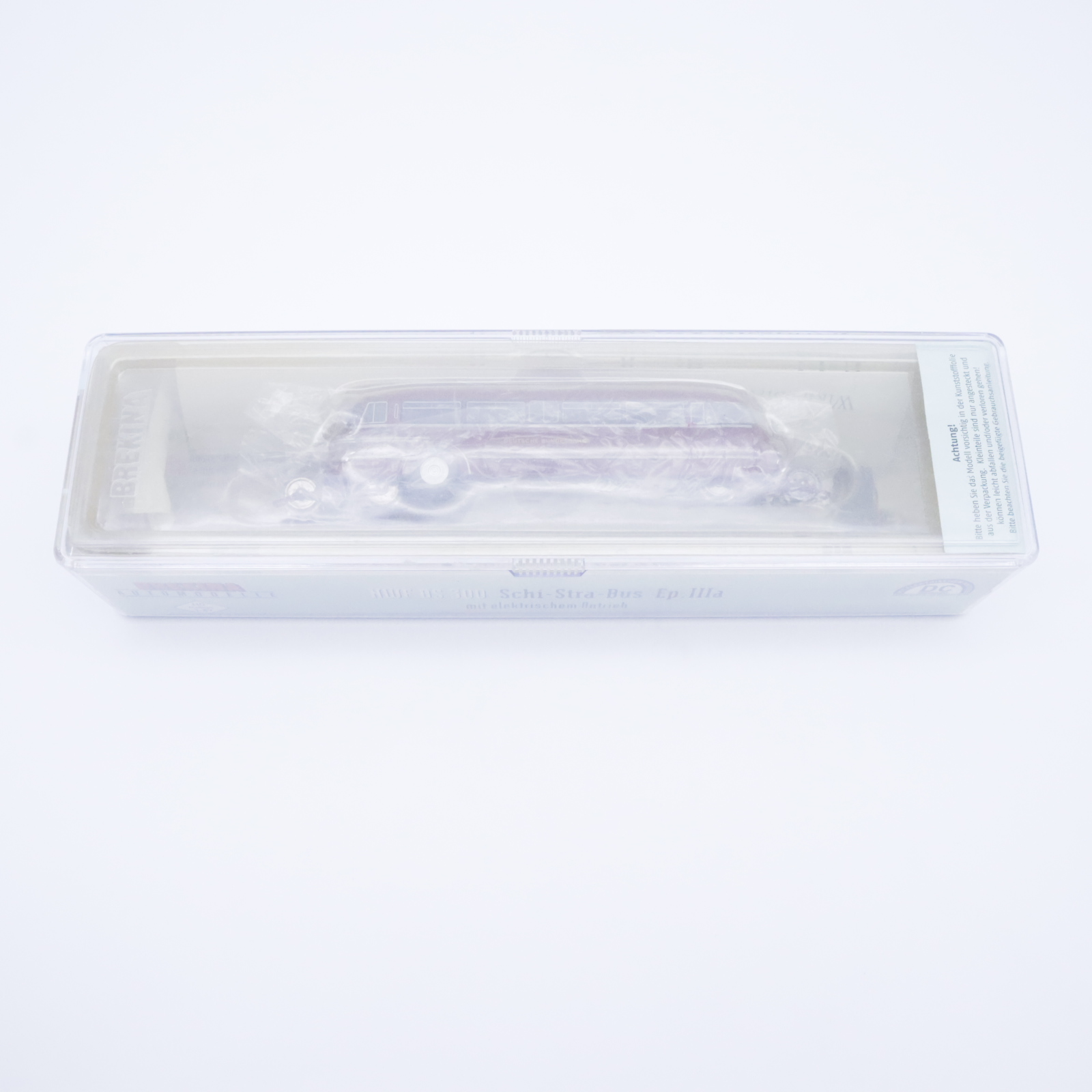 Brekina 63010 (8) Brekina 63010 NWF BS 300 Schi-Stra-Bus – Bild 8