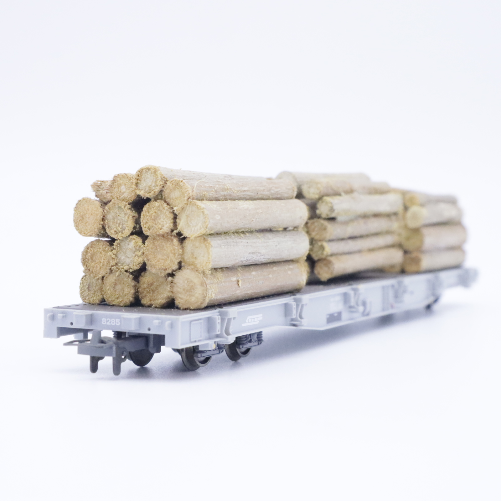 Bemo 2280 115 (3) Bemo 2280 115 RhB Rungenwagen mit Holzladung – Bild 3